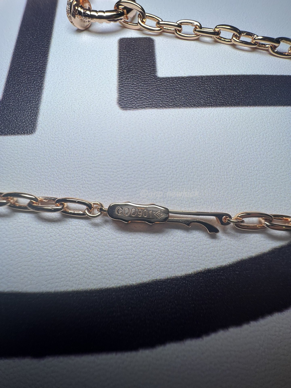 Cartier Necklace (3) - www.newkick.org